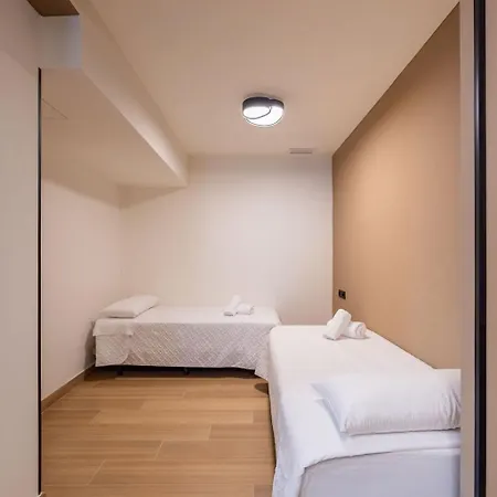 Emily Hotel apartamentowy 3*
