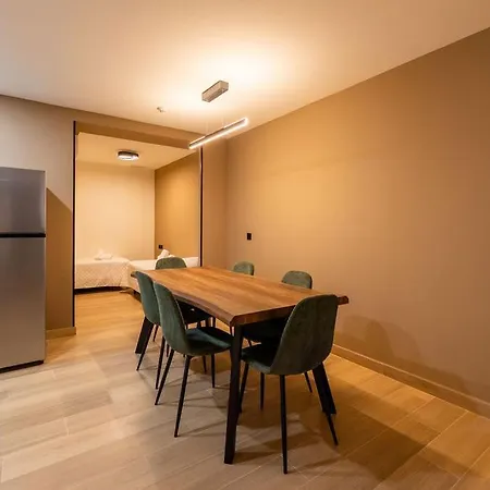 Hotel apartamentowy Emily 3*