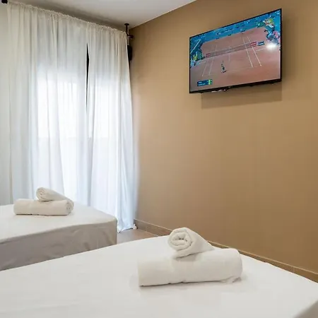 Hotel apartamentowy Emily 3*