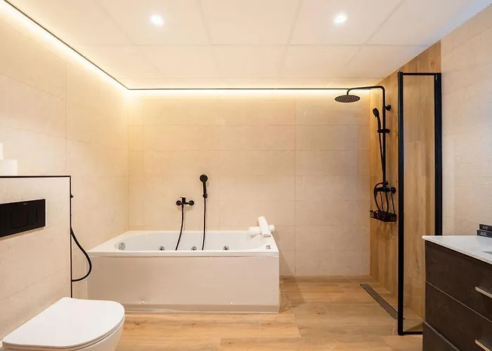 Apartahotel Emily 3*