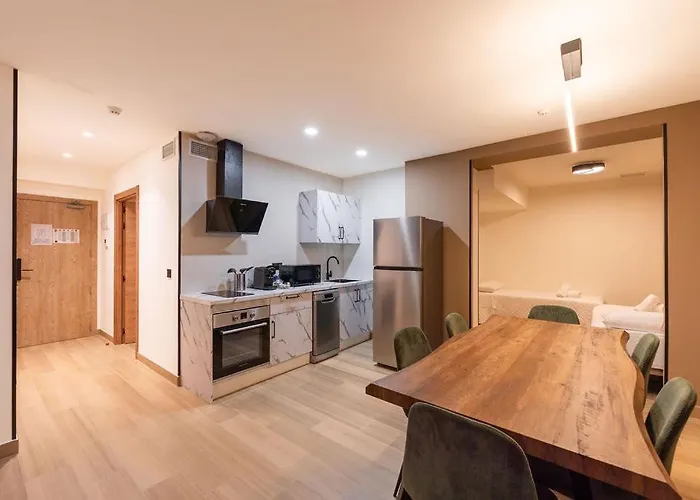 Apartahotel Emily 3*