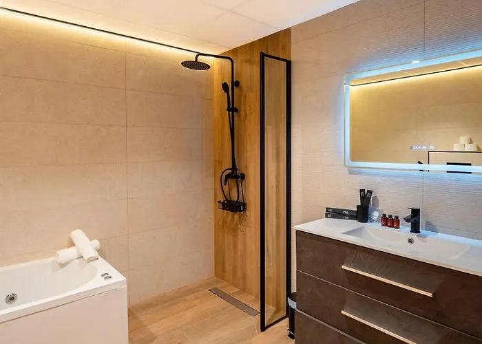 Apartahotel Emily 3*